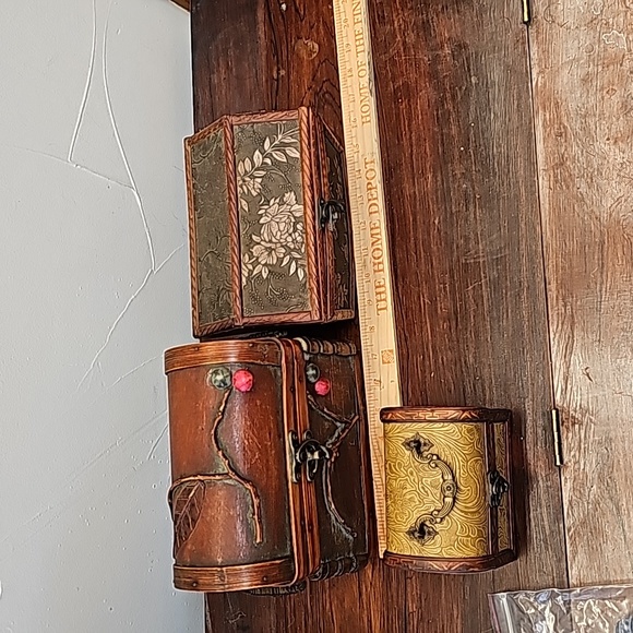3 vintage wooden boxes with metal hinges and latch closures trinket storage - Picture 13 of 16